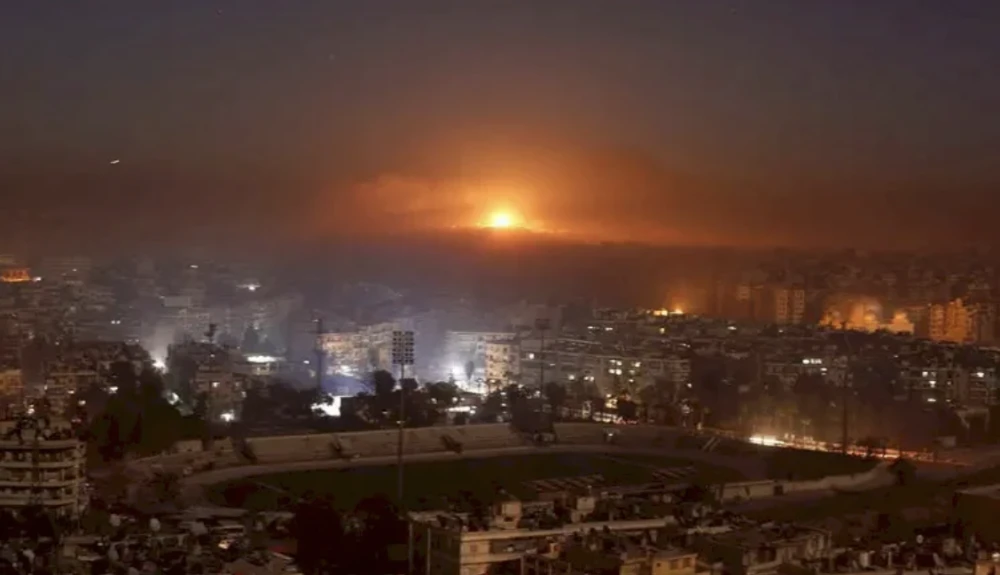 Damascus Under Missile Attack... Casualties Reported