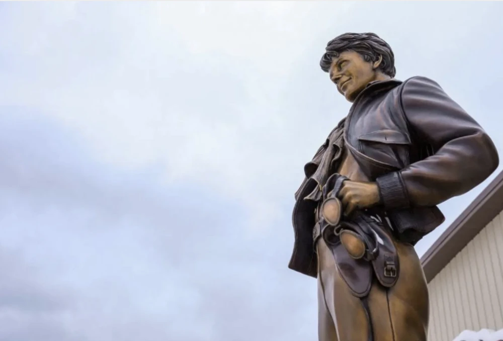 US National Archives Releases Amelia Earhart Records Promised by Trump