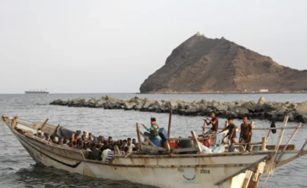 Yemen’s Giants Brigades Seize Boat Carrying 600,000 Captagon Pills Near Bab al-Mandab