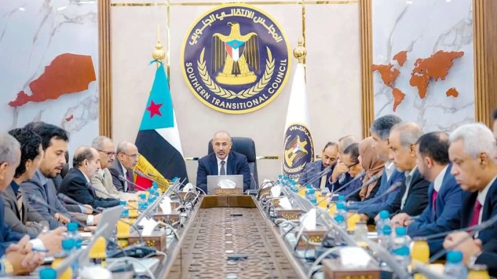 الانتقالي الجنوبي”: تحركات المجلس في حضرموت والمهرة ضمن إطار الشرعية في اليمن
