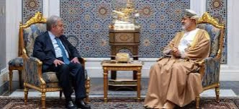 ‎غوتيريش يبحث مع سلطان عُمان الوضع في اليمن واحتجاز موظفي الأمم المتحدة