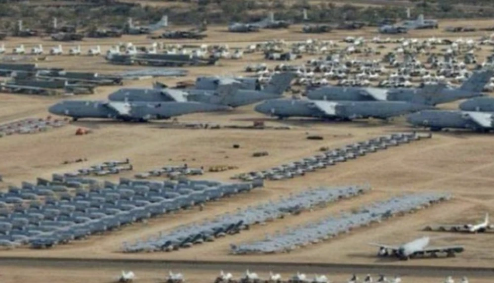 Reuters : Some Personnel Ordered to Leave Al Udeid Air Base in Qatar