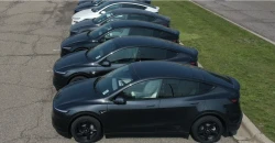 "تسلا" أمام القضاء بسبب "الأبواب والحوادث"